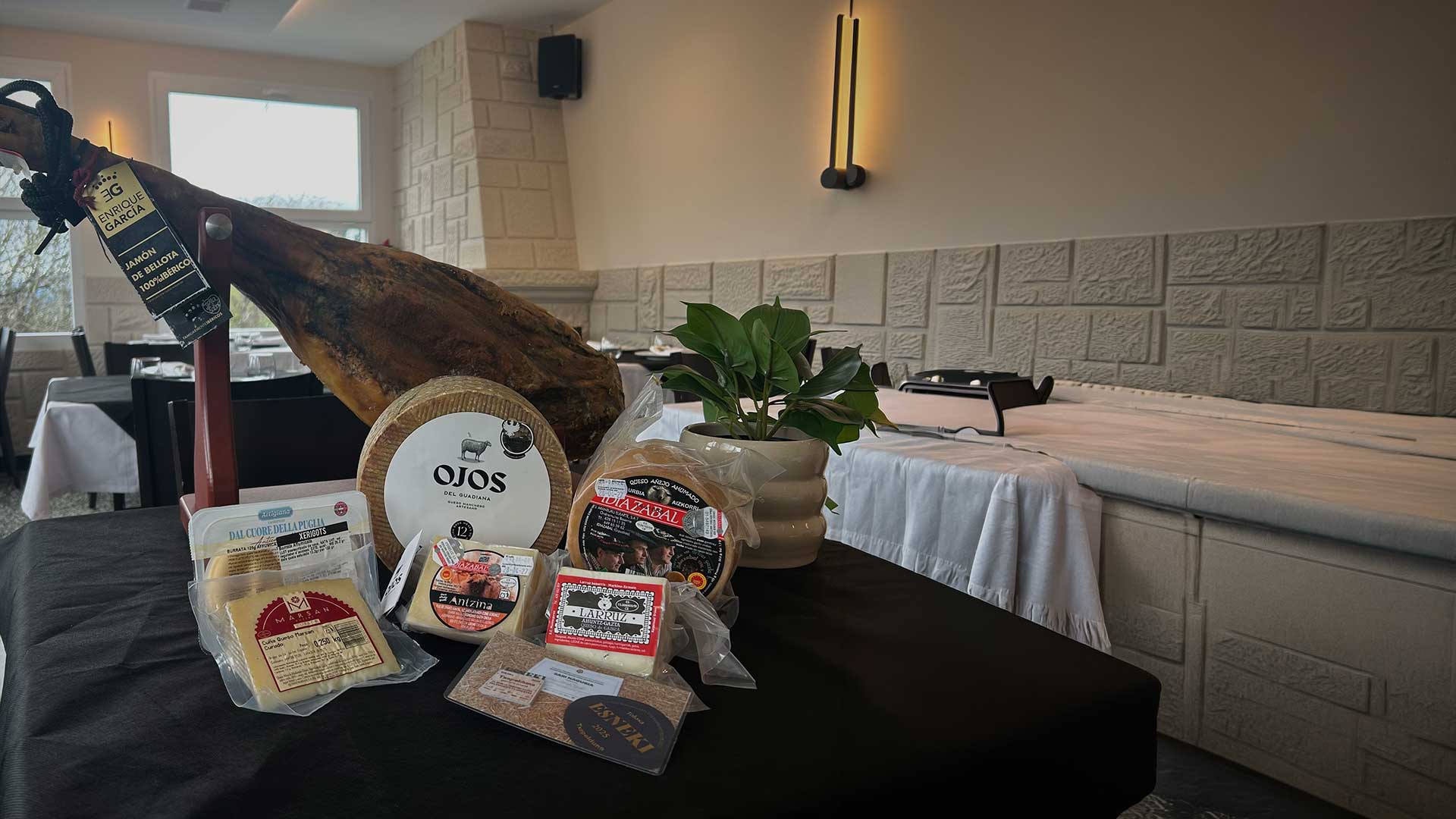 Unbe Gana Erretegia, Restaurante, comida tradicional, Ibéricos